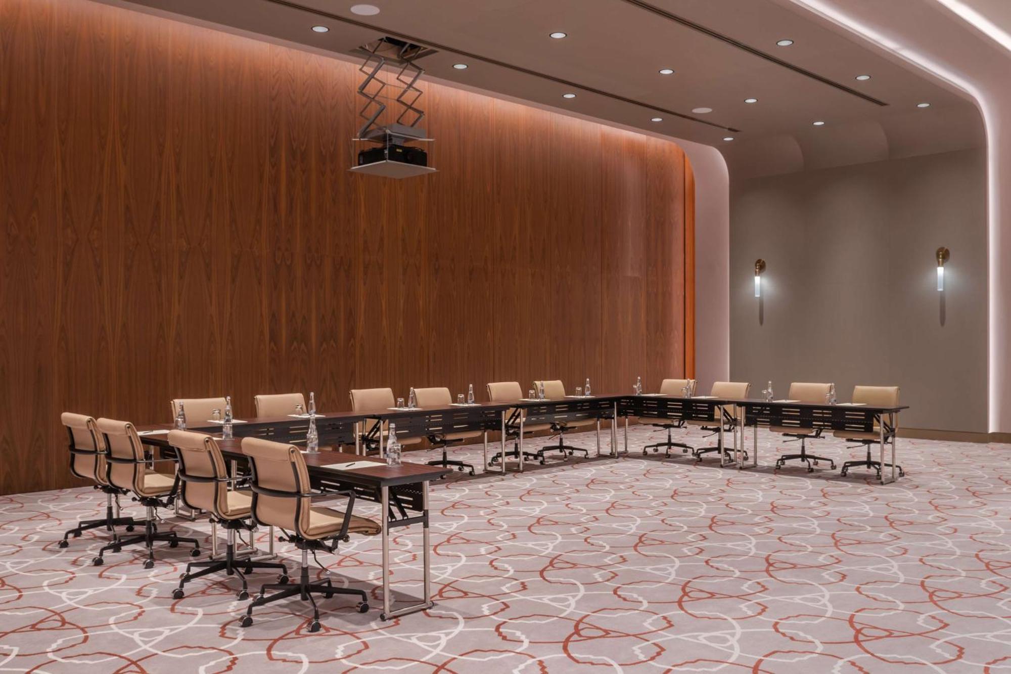 Hotel The Wb Abu Dhabi, Curio Collection By Hilton Zewnętrze zdjęcie Meeting room
