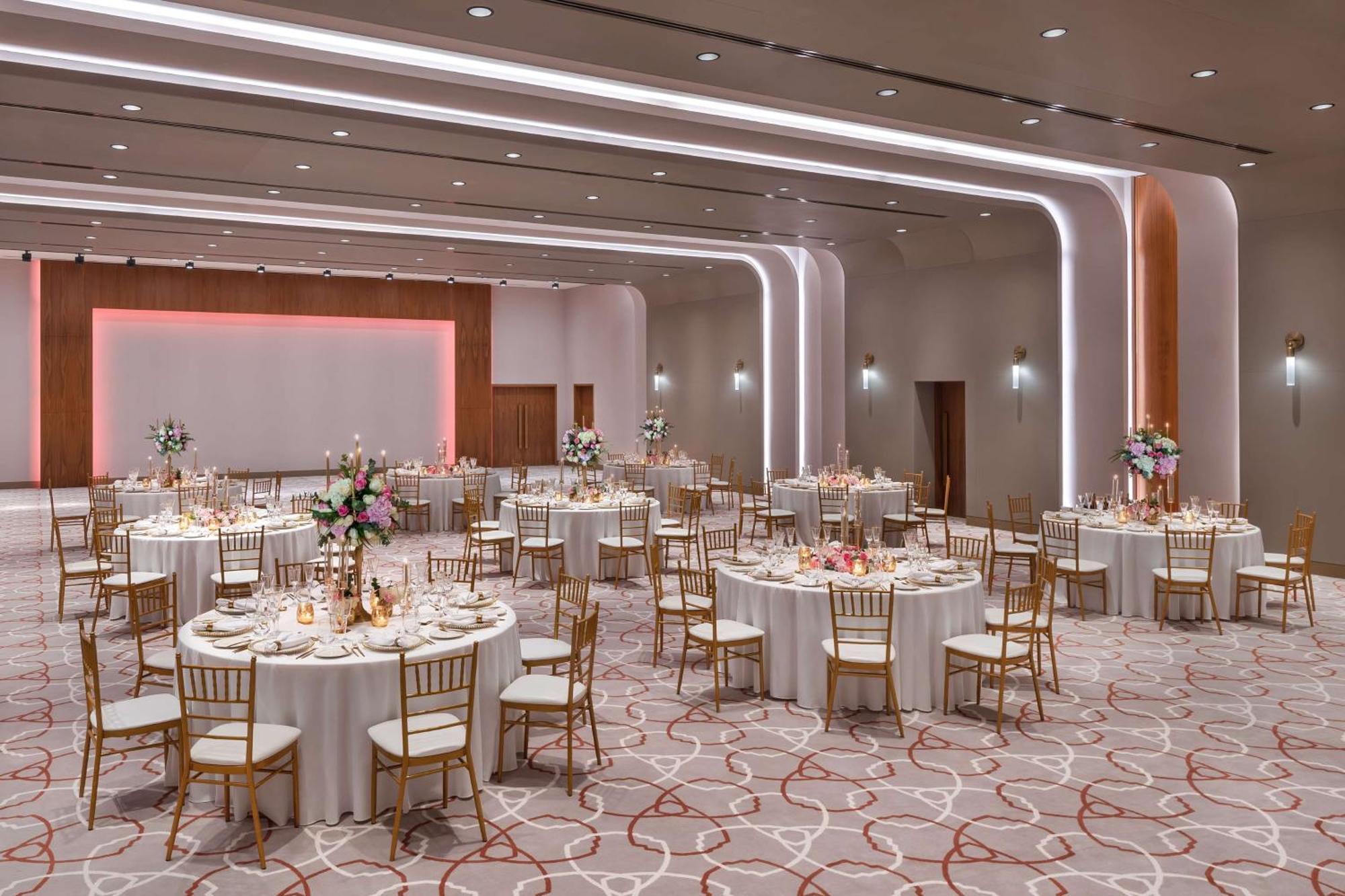 Hotel The Wb Abu Dhabi, Curio Collection By Hilton Zewnętrze zdjęcie The ballroom