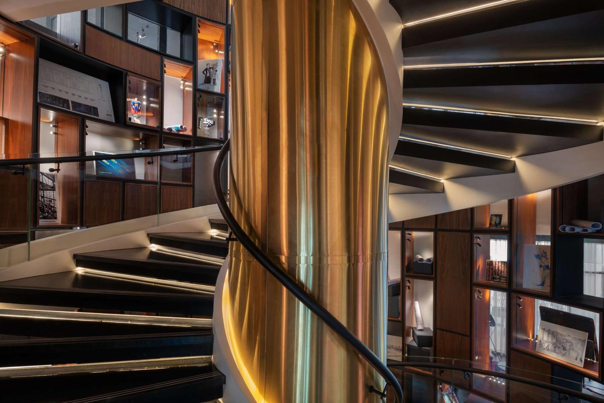 Hotel The Wb Abu Dhabi, Curio Collection By Hilton Zewnętrze zdjęcie The staircase